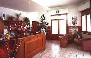 Ristorante Farneta 3* קורטונה