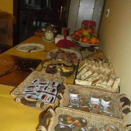 מלון Ristorante Farneta