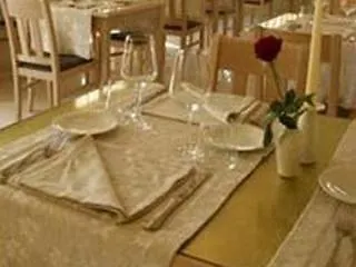 法尔内塔餐厅酒店 3* 哥尔顿